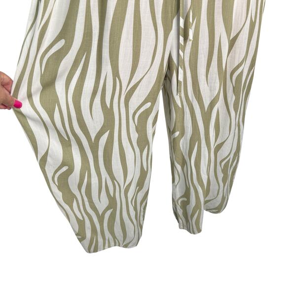 Easel Wide Leg Abstract Zebra Ruffled Flutter Sleeve Sage White Jumpsuit S NWT - Picture 5 of 12